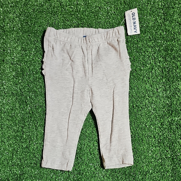 Old Navy Kids Ruffle Leggings - Light Gray - Picture 3 of 3